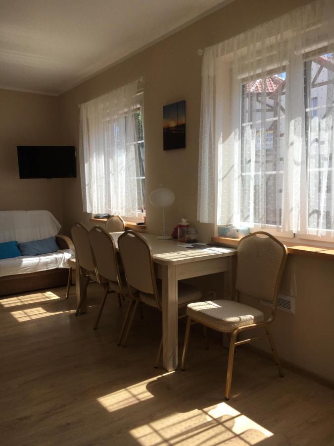 Plazowa Klatka 5P Apartament 5 Pietro I Рови Екстериор снимка